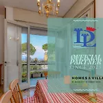 Desenzanoloft Official Partner Marriott Homes & Villas - The Sunflower Front Lake