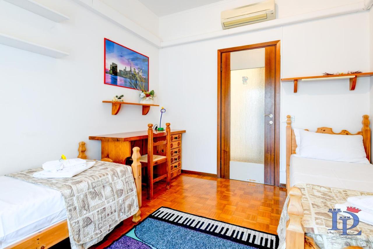 Apartment Desenzanoloft Official Partner Marriott Homes & - The Sunflower Front Desenzano del Garda