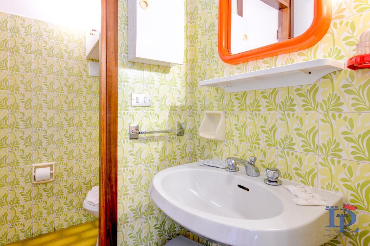 Desenzanoloft Official Partner Marriott Homes & - The Sunflower Front Apartment *