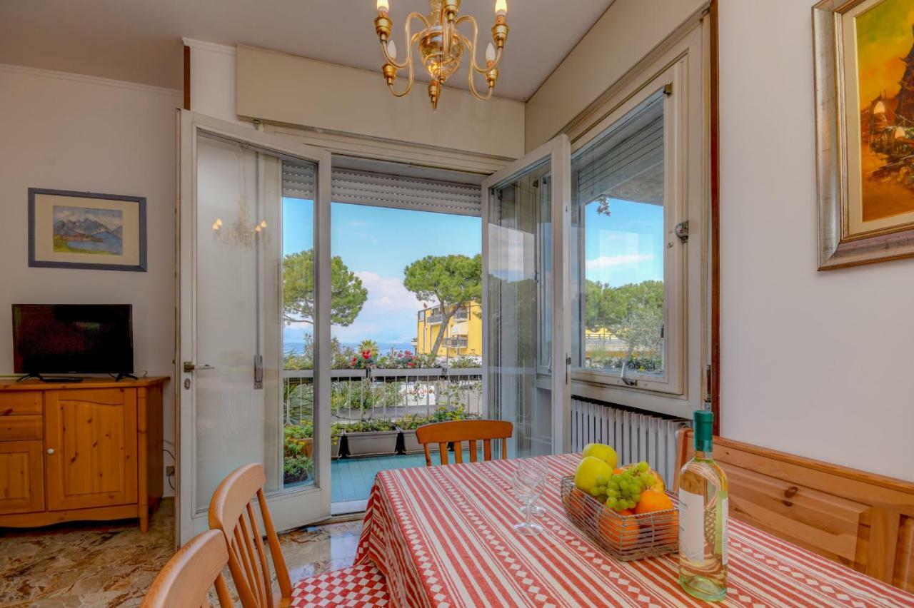 Desenzanoloft Official Partner Marriott Homes & - The Sunflower Front Apartment Desenzano del Garda